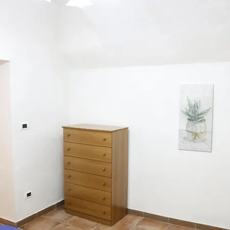 Corte Micetti 1 Centro Storico Apartment