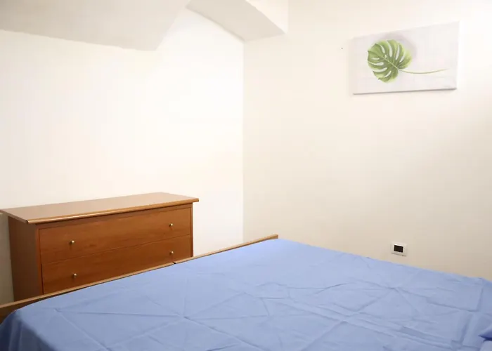 Corte Micetti 1- Centro Storico Apartment *